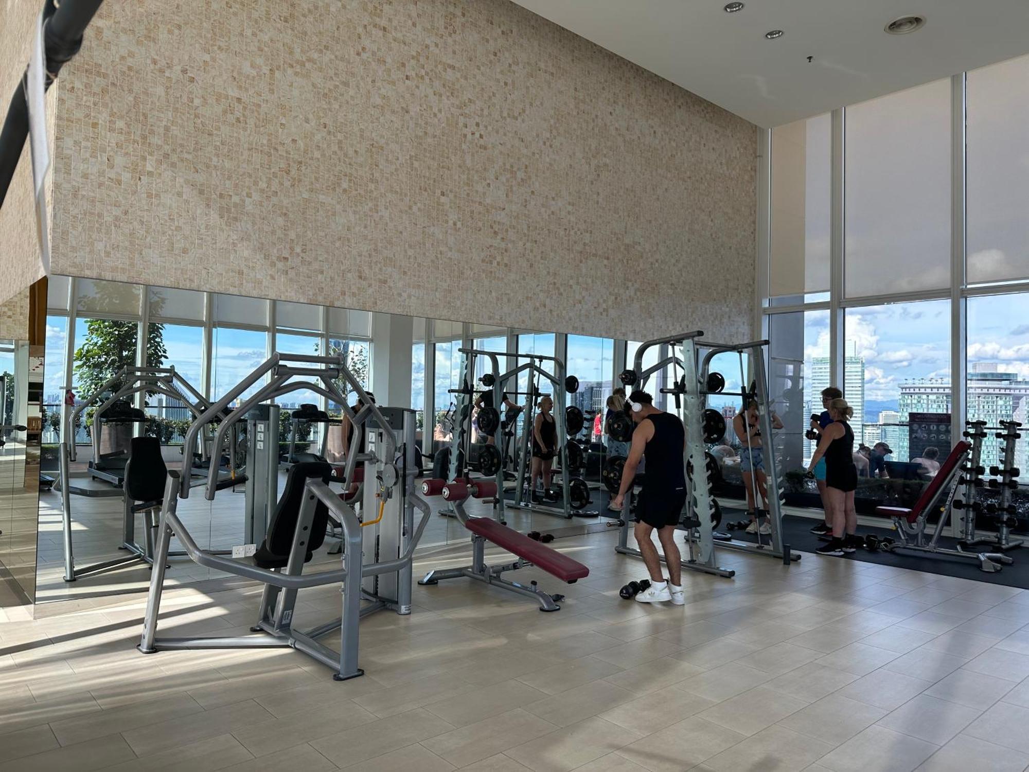 The Platinum Kuala Lumpur By Crown Suites Екстериор снимка