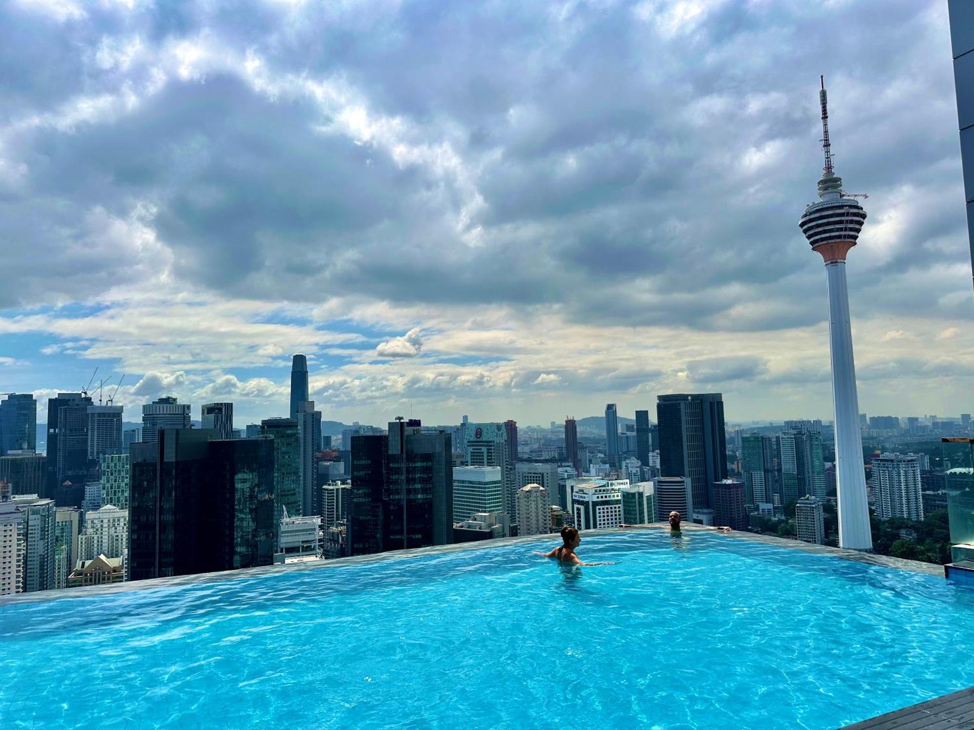 The Platinum Kuala Lumpur By Crown Suites Екстериор снимка